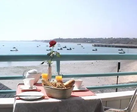La Mere Champlain 3* Cancale